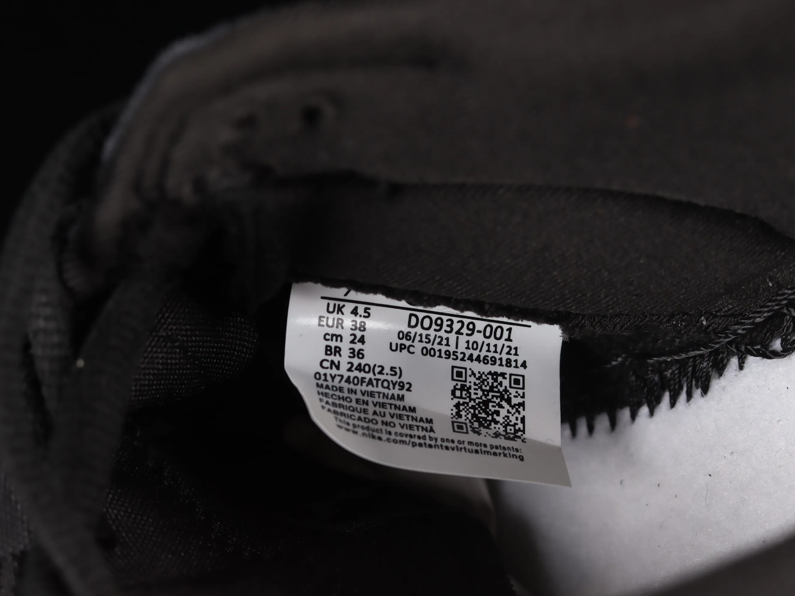 All categories Nk SB Dunk series Nk SB Dunk Low low-top sneakers Z version UNDFEATED x Nk Dunk Low black soul color dunk series low-top casual sports skateboard shoes DO9329-001